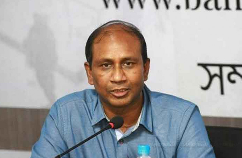 মানুষের মস্তিষ্কে আঘাত হানতে চাই: মনিরুল 