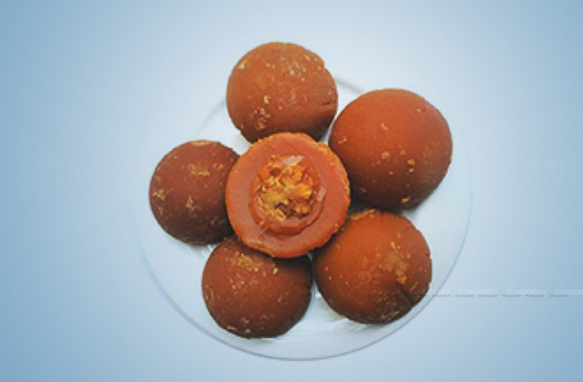 মজাদার খেজুরের গুড় চেনার উপায়