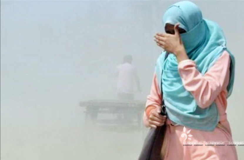 বায়ু দূষণে ঢাকা আবার শীর্ষে