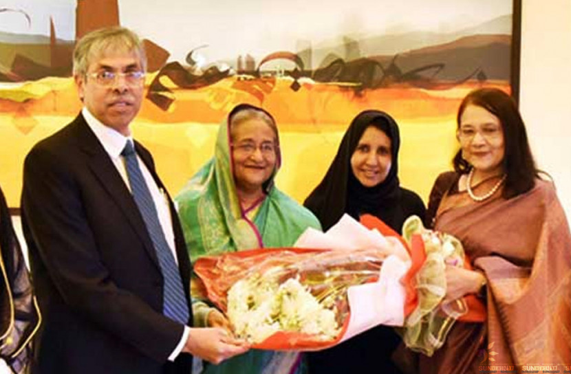 তিন দিনের রাষ্ট্রীয় সফরে আবুধাবি পৌঁছেছেন প্রধানমন্ত্রী