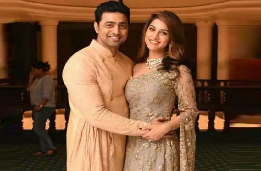 সত্যিই কি বিয়ে করছেন দেব-রুক্সিণী !