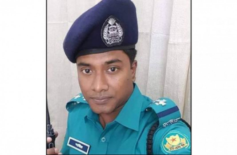 নারী নির্যাতন ও যৌতুক মামলায় পুলিশের এসআই জেলহাজতে