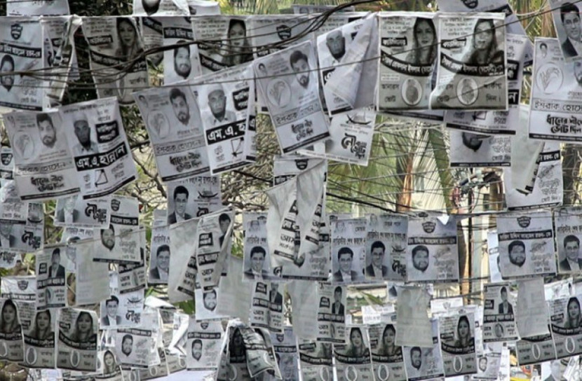 ঢাকায় ভোটের পোস্টার থেকে ২৫শ টন বর্জ্য!