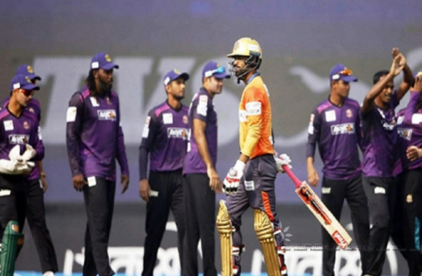 শাদাবের লড়াইয়ে ঢাকার পুঁজি ১৪৪