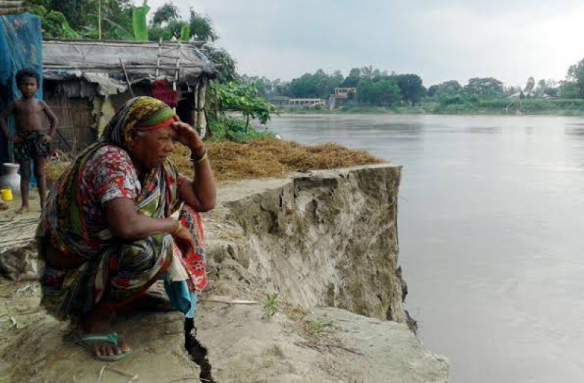 গ্রামে গ্রামে পাঁকা ঘর গৃহহীনদের জন্য