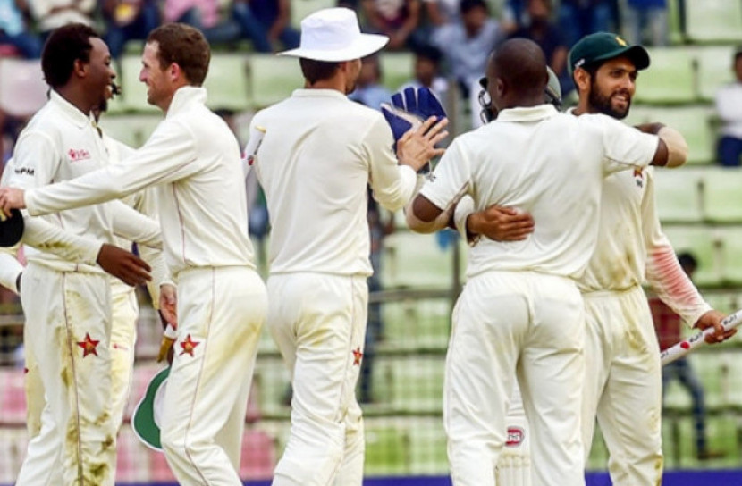 পূর্ণাঙ্গ সফরে ঢাকায় জিম্বাবুয়ে দল