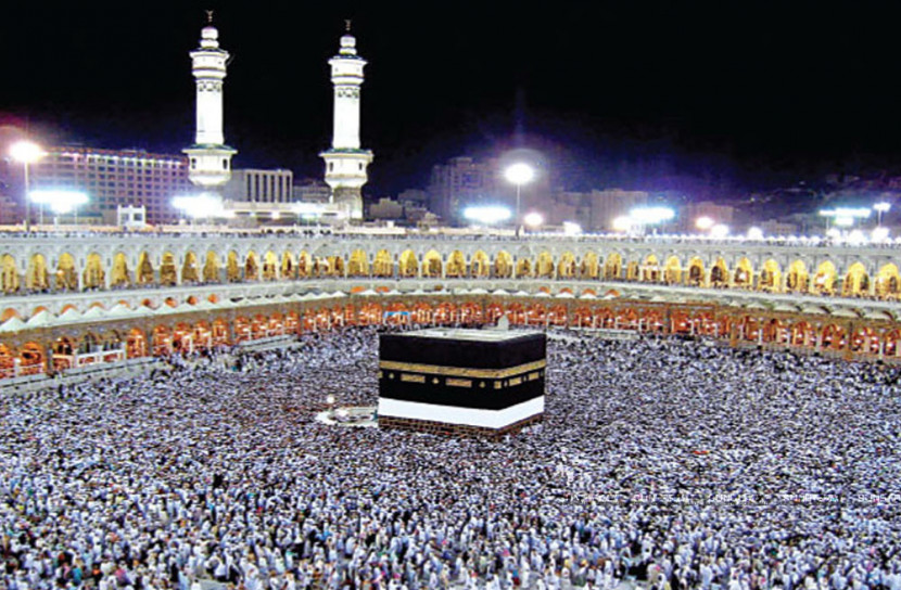 ওমরাহ হজ পালনে সাময়িক নিষেধাজ্ঞা