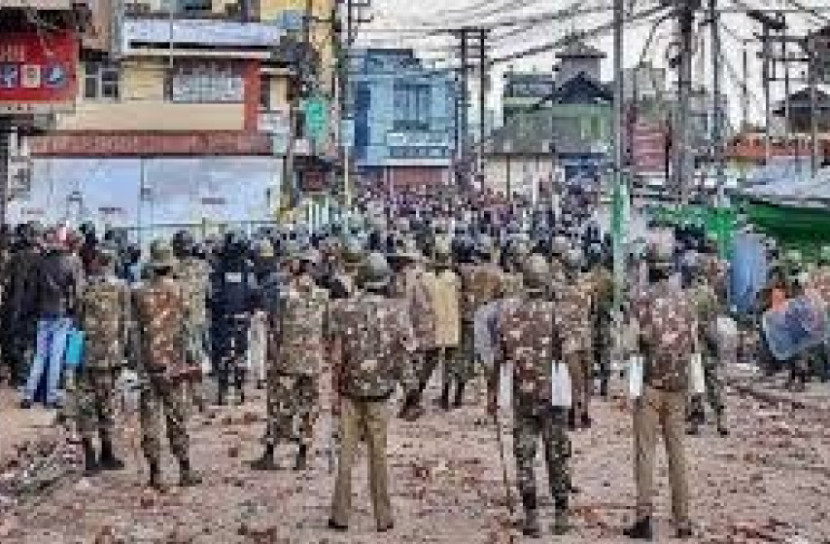 দিল্লির পর উত্তপ্ত মেঘালয়, নিহত ১, কারফিউ জারি