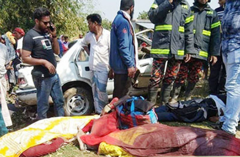 বিয়েতে যাওয়ার পথে প্রাণ গেল ৬ জনের