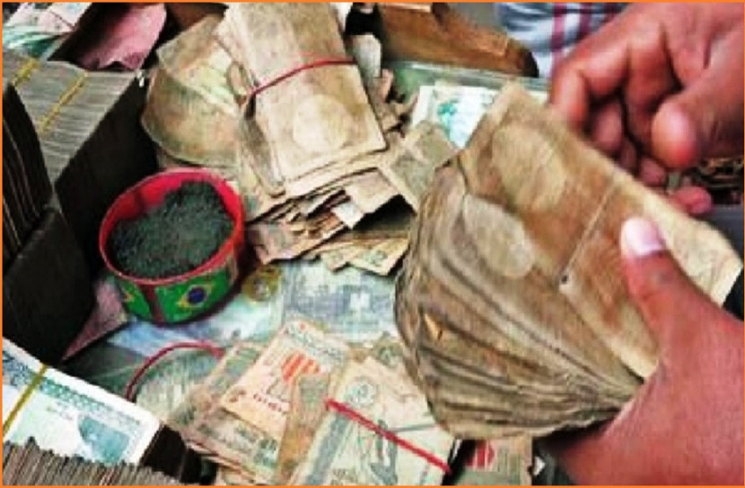 পুরোনো নোংরা নোট থেকেও ছড়াতে পারে কোভিড-১৯: ডব্লিউএইচও