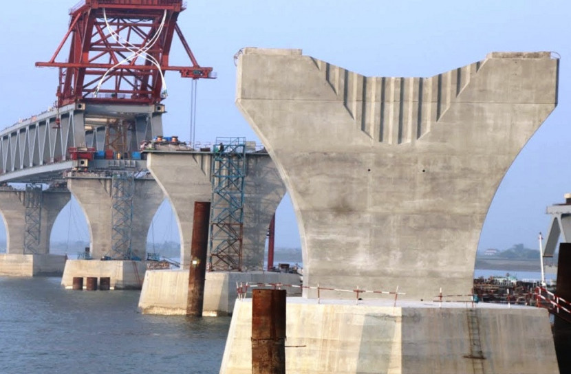 আর বাকি ২ খুঁটি, মঙ্গলবার বসবে ২৬তম স্প্যান