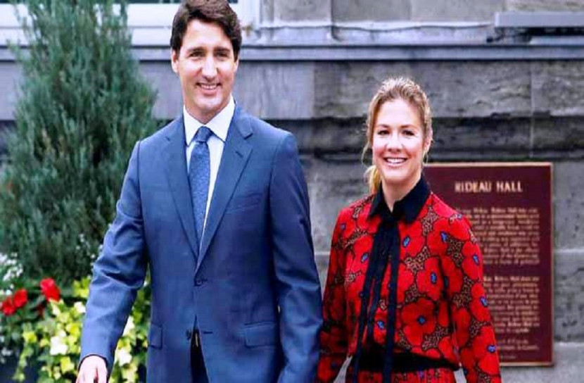 স্ত্রীর কারণে সেচ্ছায় আইসোলেশনে জাস্টিন ট্রুডো