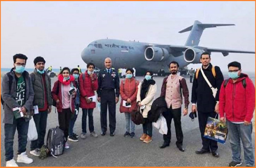 সরকারি ব্যবস্থাপনায় ভারত থেকে ফিরলেন ২৩ বাংলাদেশি