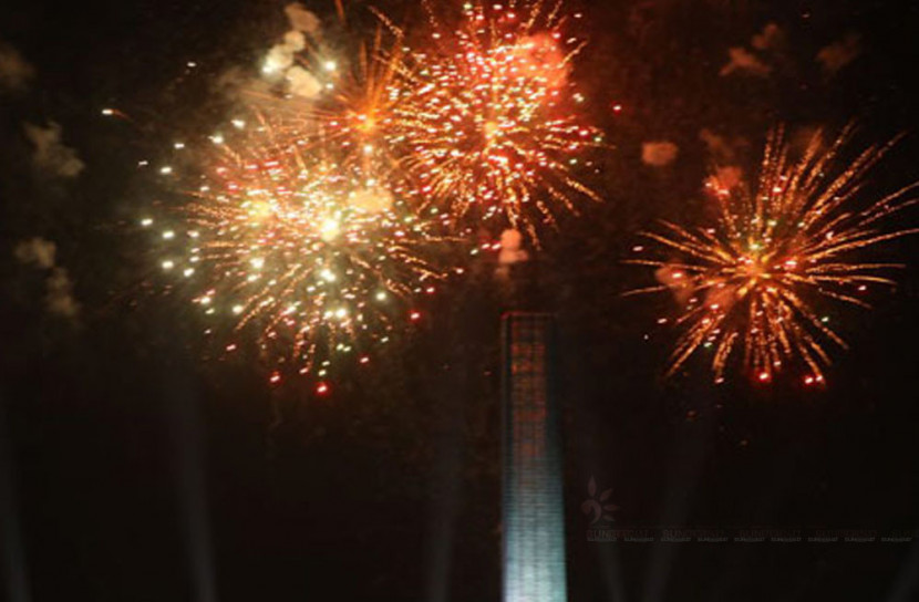 আতশবাজির আলোকচ্ছটায় আনুষ্ঠানিক উদ্বোধন মুজিব শতবর্ষের