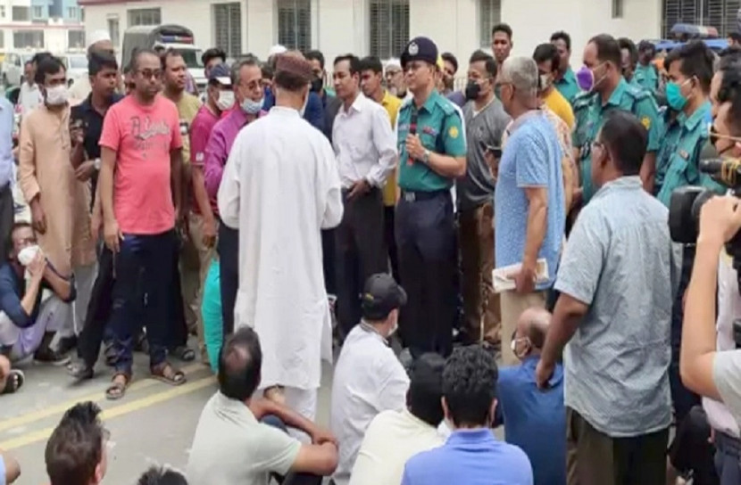 দিয়াবাড়িতে কোয়ারেন্টাইন সেন্টার স্থাপনে এলাকাবাসীর প্রতিবাদ