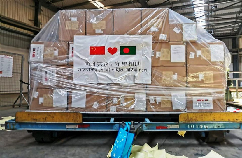 চীন থেকে এসেছে মেডিকেল ইকুইপমেন্ট