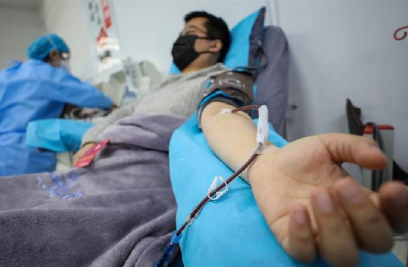 আরোগ্য ব্যক্তির অ্যান্টিবডি দিয়ে করোনার সফল চিকিৎসা