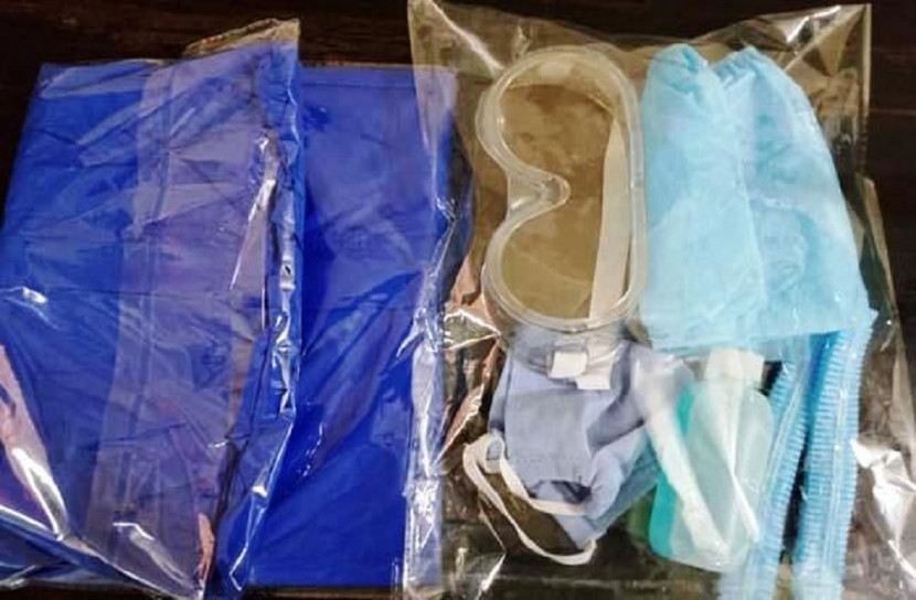 চিকিৎসা কর্মীদের মানসম্মত পিপিই দিতে সরকারকে আইনি নোটিশ