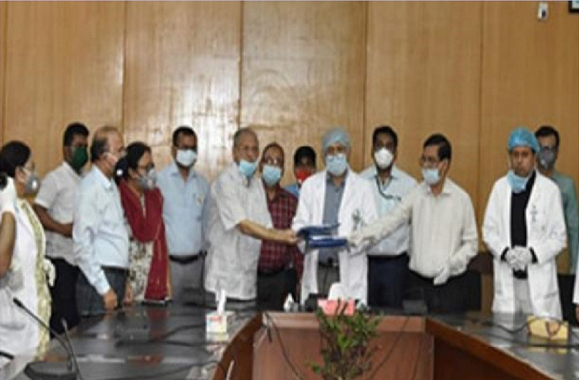 বিএসএমএমইউ’র ল্যাবে শুরু হচ্ছে করোনা পরীক্ষা