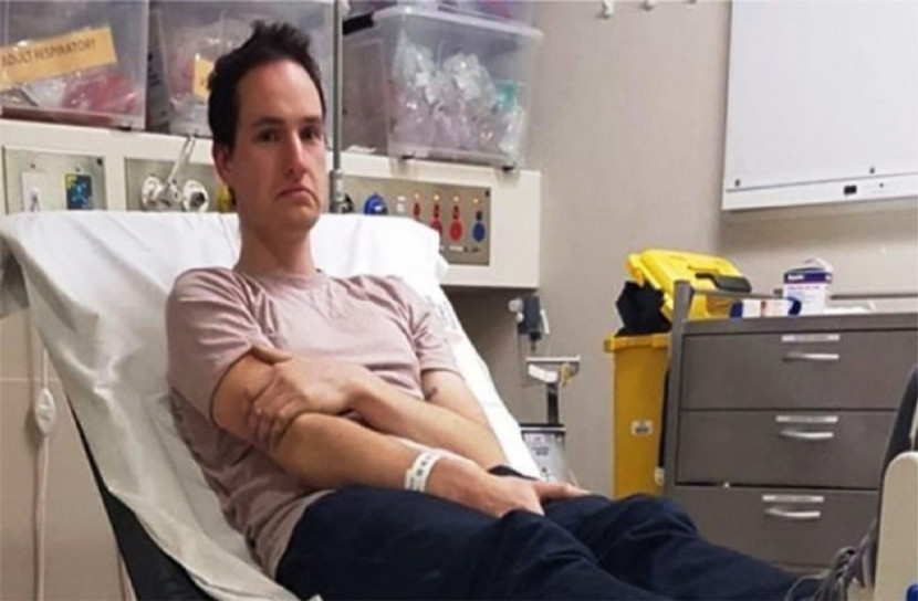 করোনার যন্ত্র আবিষ্কার করতে গিয়ে বিজ্ঞানী হাসপাতালে!