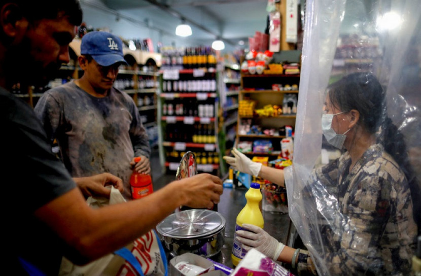 বাতাসের মাধ্যমে ছড়াচ্ছে করোনা