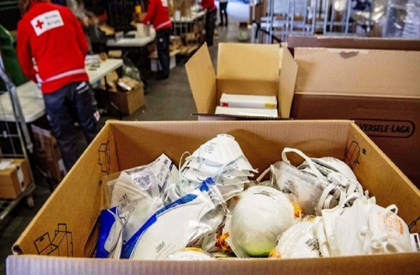 মাস্কের চালান আটকে দিয়েছে ‘দস্যু’ যুক্তরাষ্ট্র!