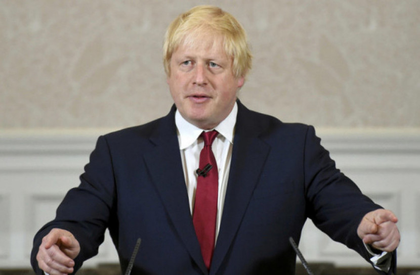 করোনা আক্রান্ত ব্রিটিশ প্রধানমন্ত্রী হাসপাতালে ভর্তি