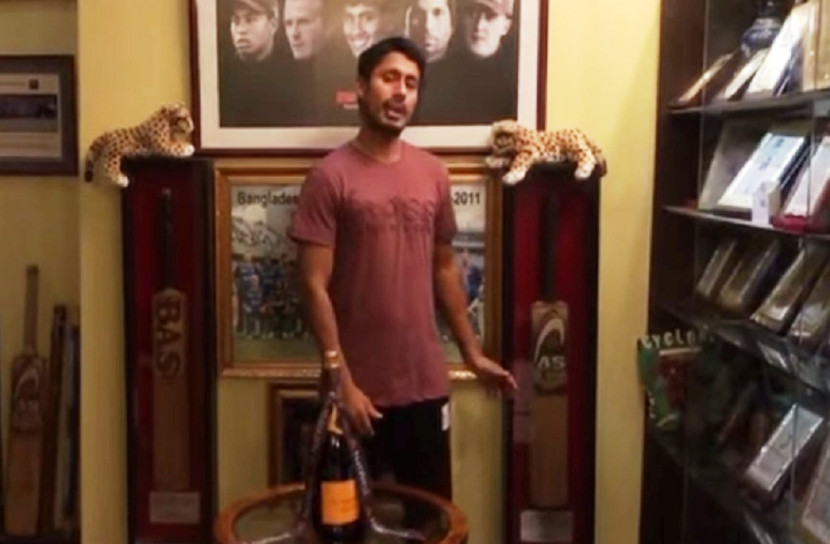 আশরাফুলও অসহায়দের জন্য নিলামে তুলতে চান স্বরণীয় দুই ব্যাট