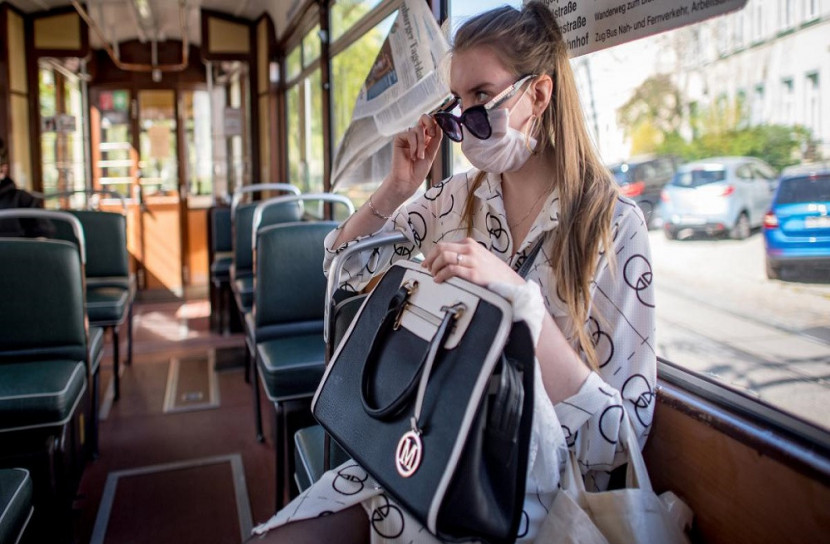 জার্মানিতে মাস্ক পরা বাধ্যতামূলক হচ্ছে