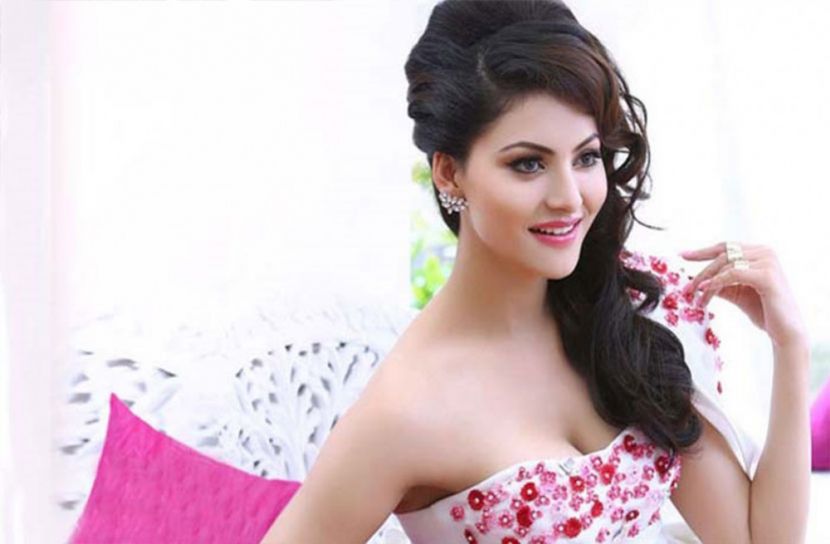 অভিনেত্রীর গোসলের ভিডিও মুহূর্তেই ভাইরাল