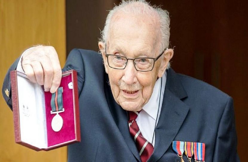 শততম জন্মদিনে কর্ণেল উপাধি লাভ