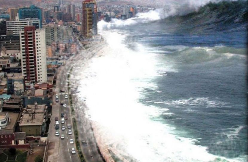 জাপানে আছড়ে পড়তে পারে ১০০ ফুট উঁচু ঢেউ!