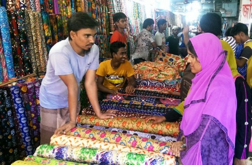 ঈদ সামনে রেখে শর্ত সাপেক্ষে খুললো নরসিংদীর বাবুরহাট