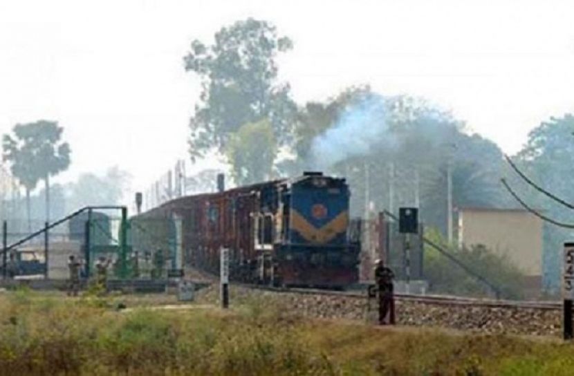 ভারত থেকে রেলে পণ্য পরিবহন শুরু