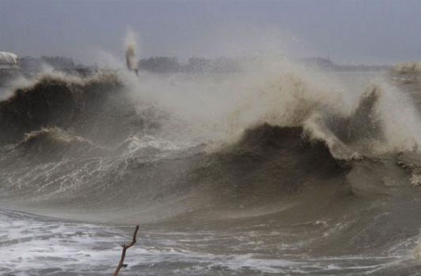 দেশে ৮০ কিমি বেগে ঝড়ের পূর্বাভাস