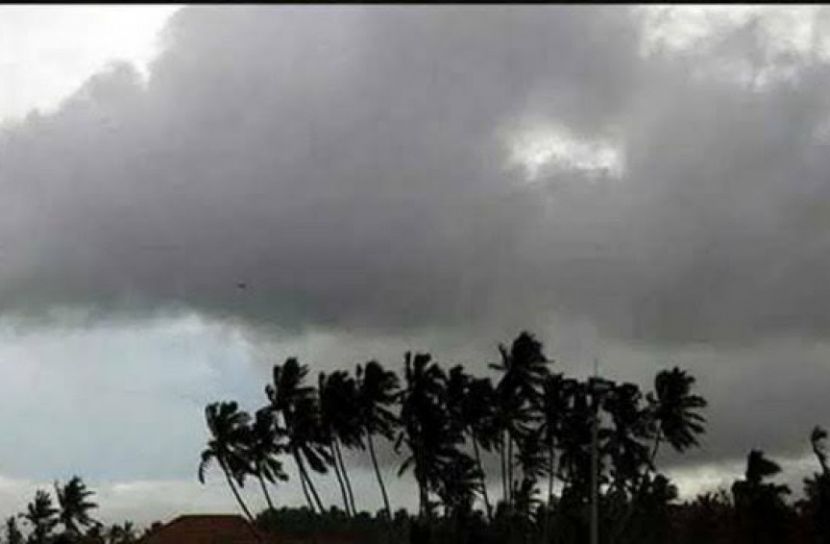 সমুদ্রবন্দরে ১ নম্বর সতর্ক সংকেত ঘোষণা