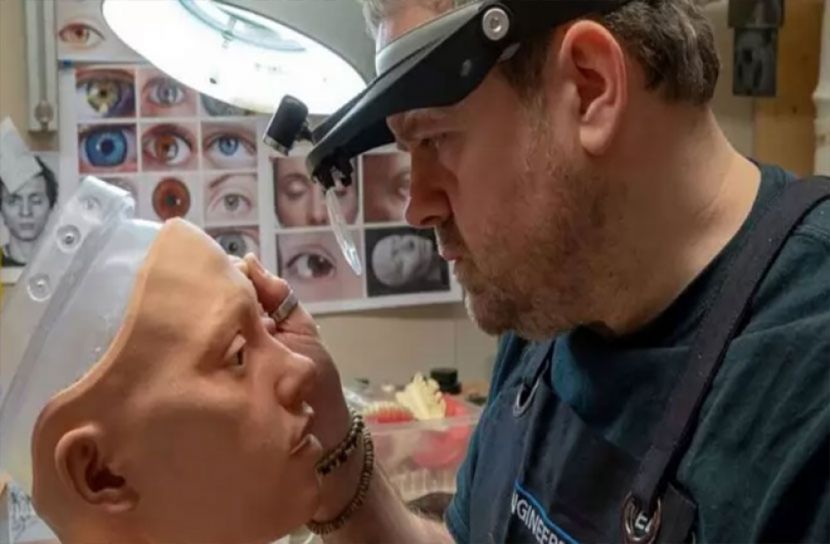 চলে এসেছে বায়োনিক চোখ!