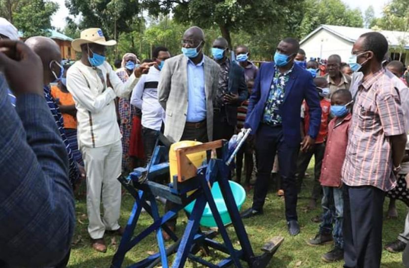 স্পর্শহীন হাত ধোয়ার মেশিন আবিষ্কারক ৯ বছরের শিশু