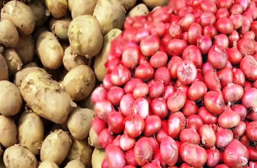 আলু ও পেঁয়াজ আলাদা রাখুন, নইলে বিপদ!