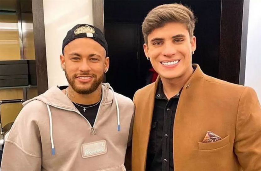 সমকামী বিদ্বেষের অভিযোগ নেইমারের বিরুদ্ধে