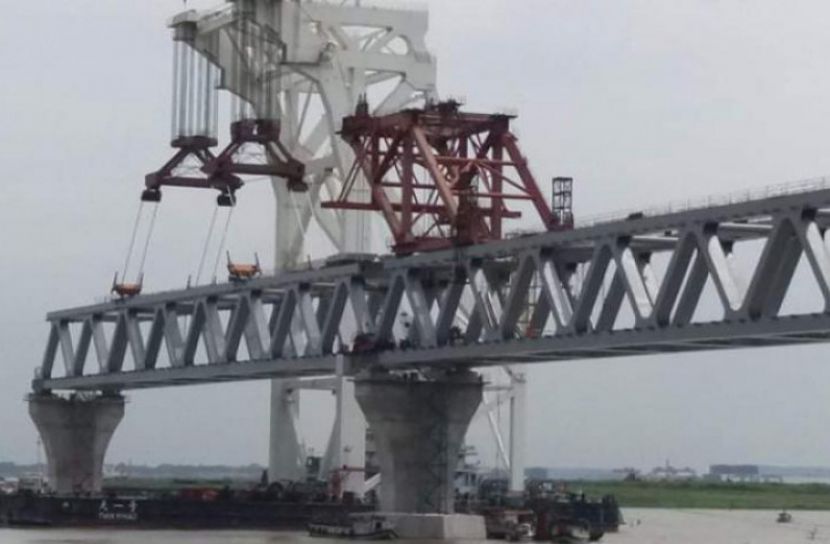 পদ্মা সেতুতে বসলো ৩১তম স্প্যান