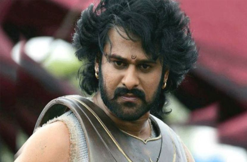 লকডাউনে রাস্তায় নেমে মামলার মুখে প্রভাস!