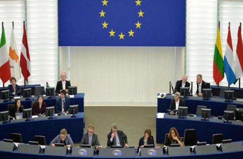 ব্রিটেনের প্রতি কড়া অবস্থানে ইইউ