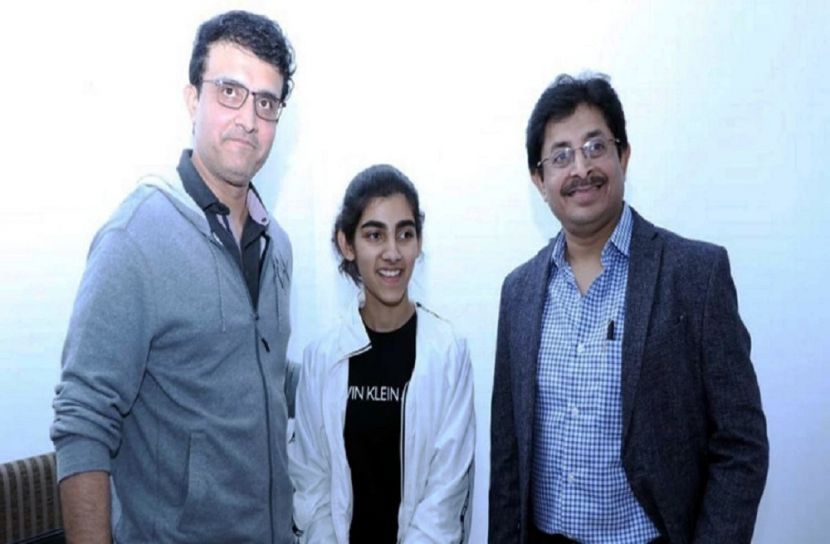 এবার দাদা’র বাড়িতে করোনার হানা