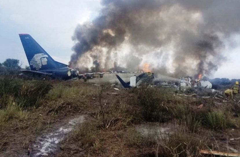 বিমান দুর্ঘটনায় মেক্সিকোতে নিহত ৬