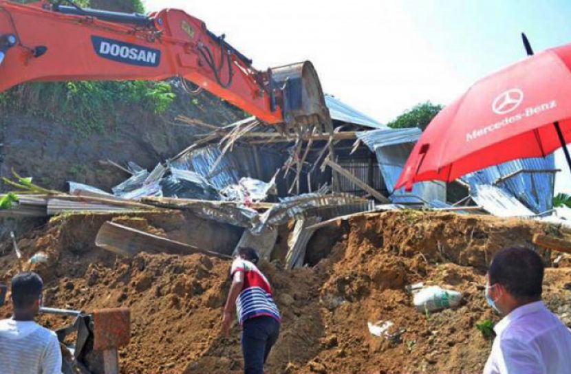 চট্টগ্রামে ৩৫০টি অবৈধ স্থাপনা উচ্ছেদ