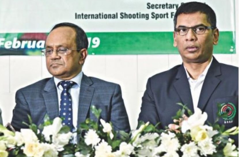 শুটিংয়ে সভাপতি-মহাসচিব দ্বন্দ্ব