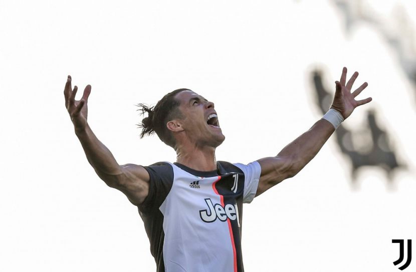 রোনালদোর সাফল্যে শীর্ষেই আছে জুভেন্টাস