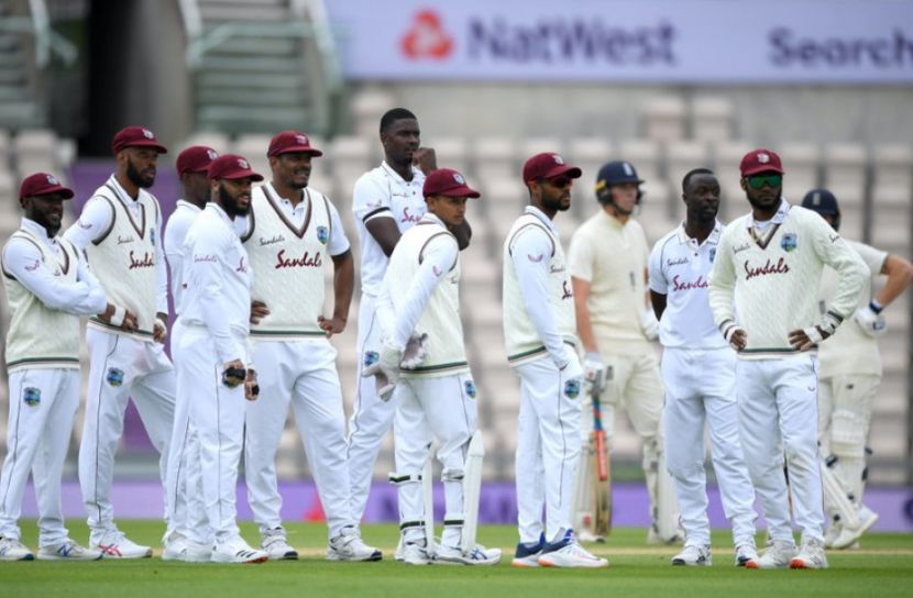 ফলাফলের দিকে এগুচ্ছে ম্যাচ