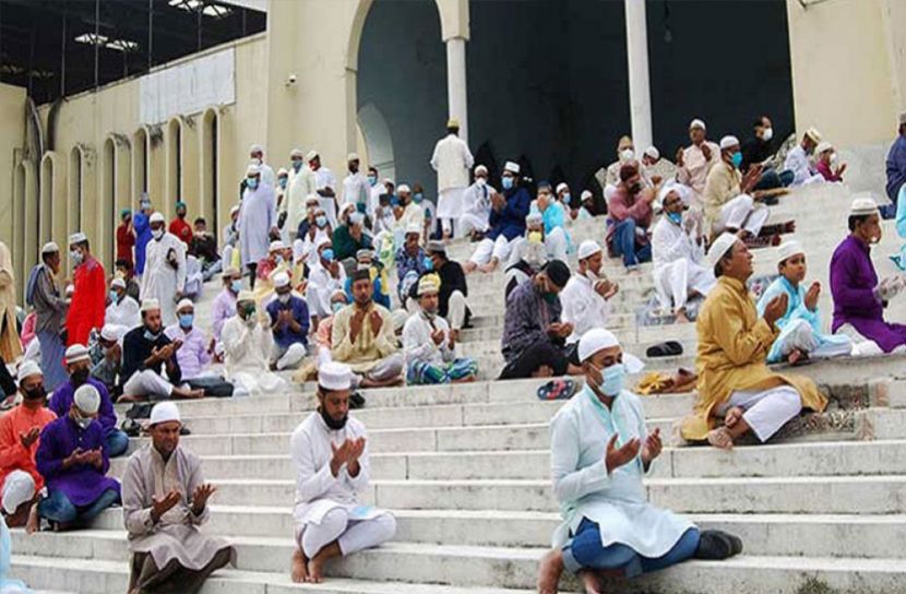 ঈদুল আজহার নামাজ মসজিদে